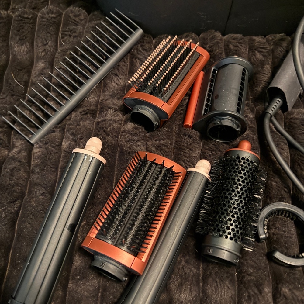 Dyson Hair Styling Tool Set - Black and Copper